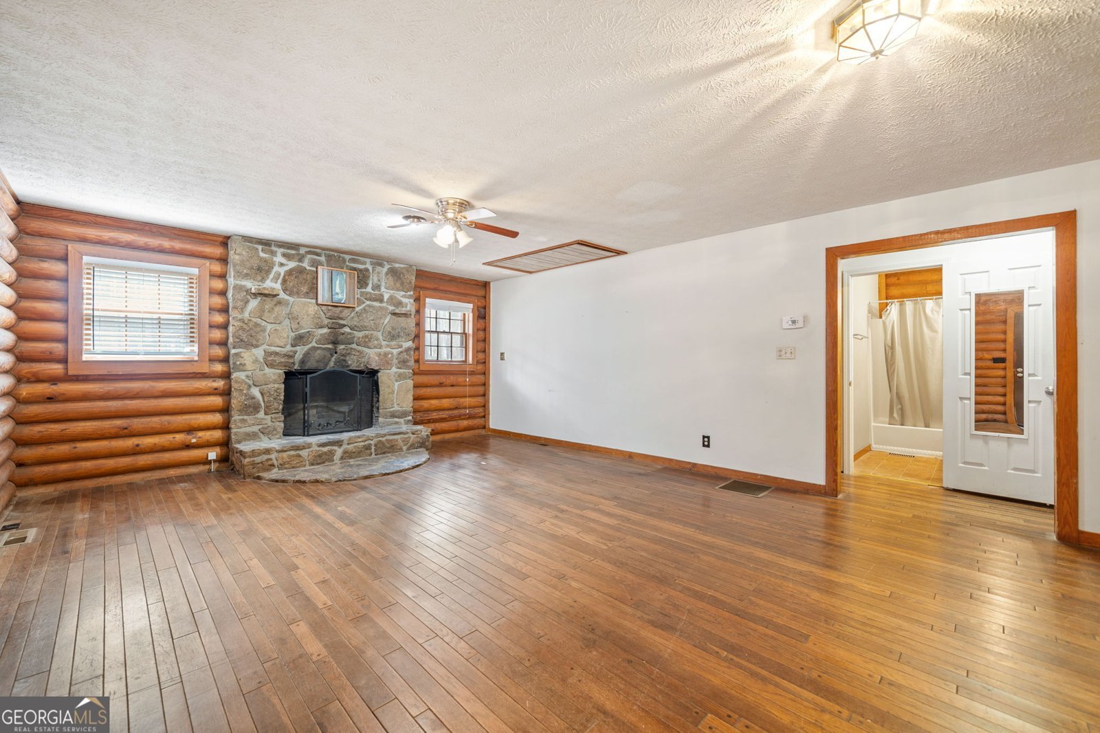 10 MOSS LANDING Acworth - 81