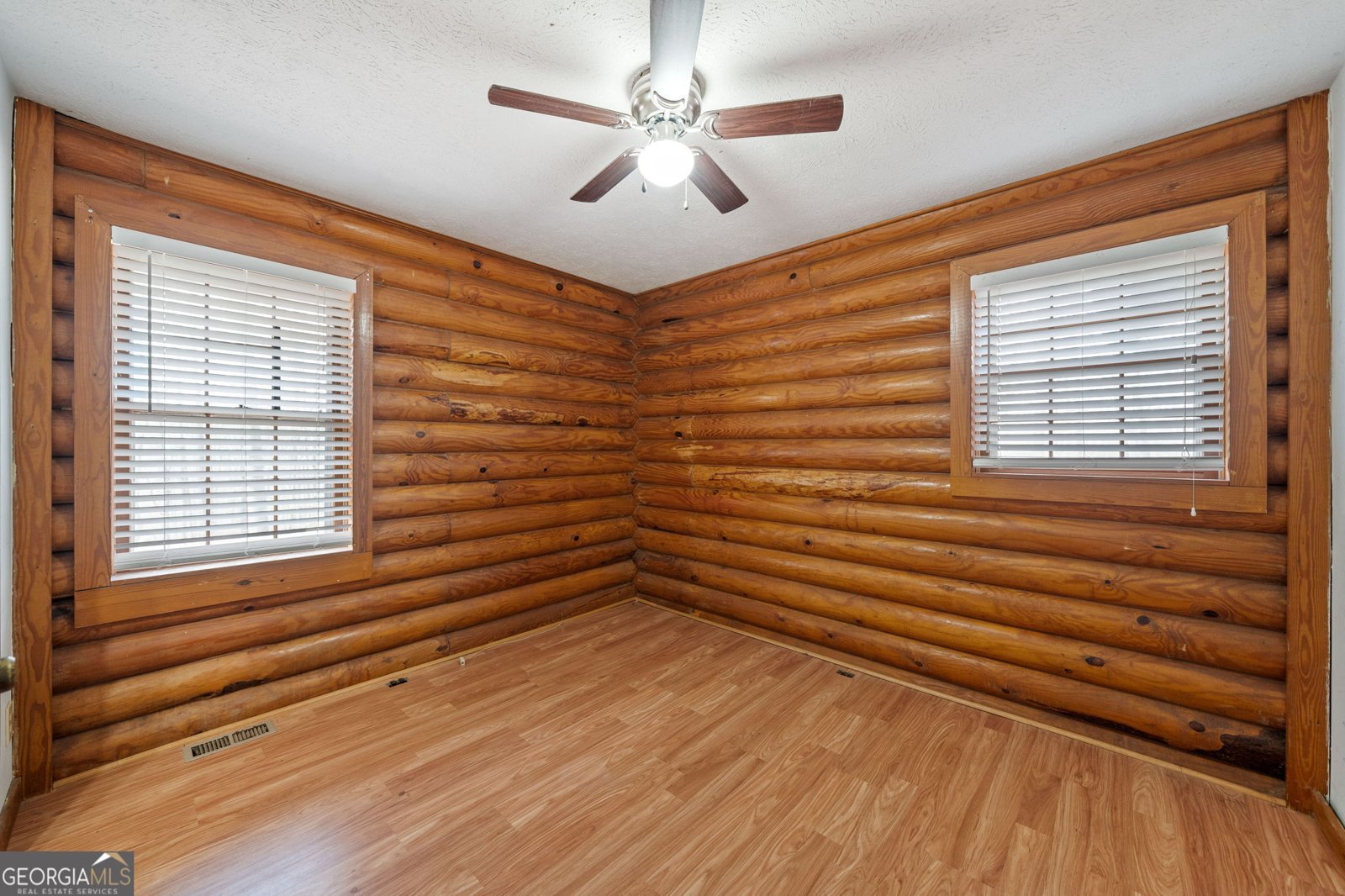 10 MOSS LANDING Acworth - 86