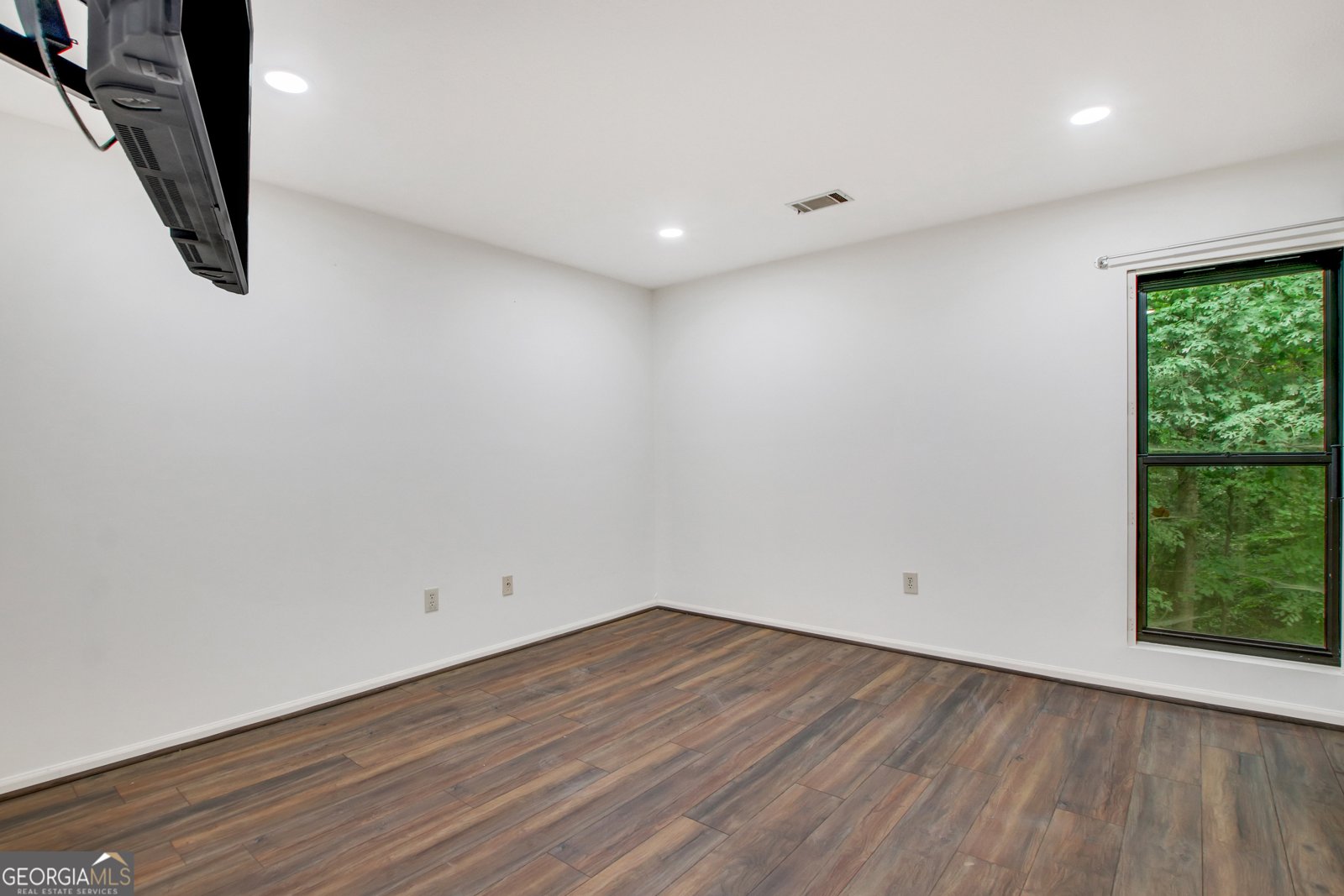 24214 Plantation Drive Atlanta - 16