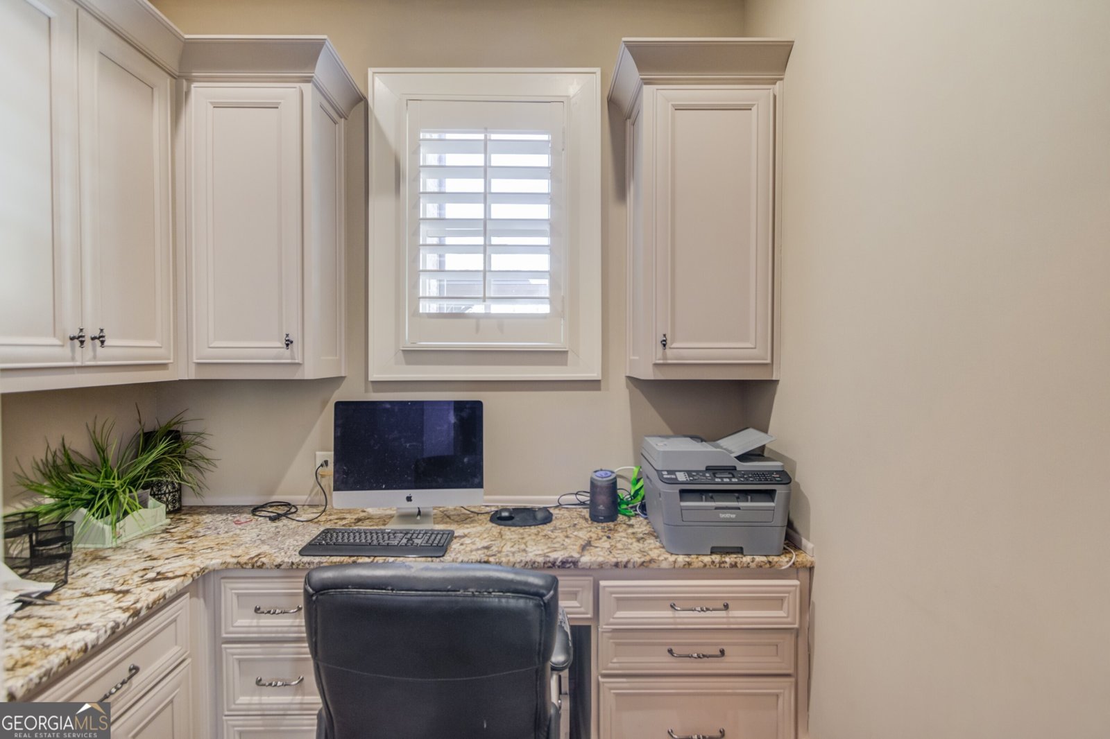 922 Little Darby Lane Suwanee - 37