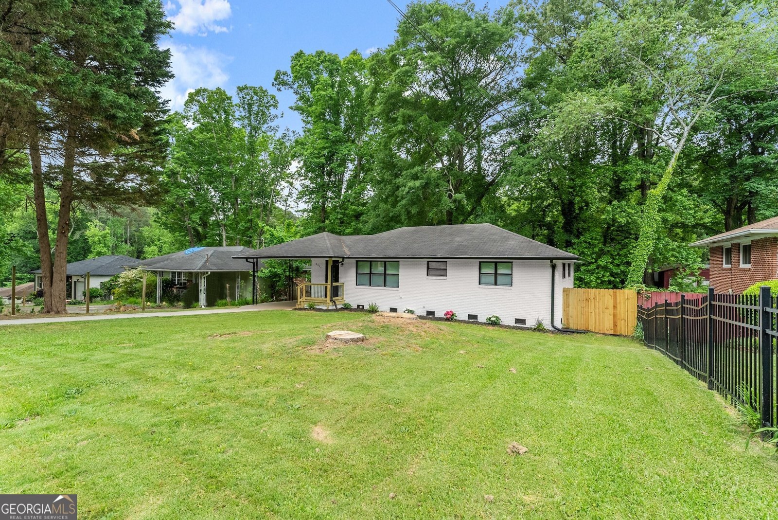 2253 Bonnybrook Atlanta - 13