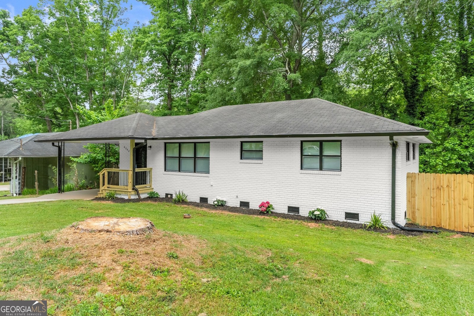 2253 Bonnybrook Atlanta - 14