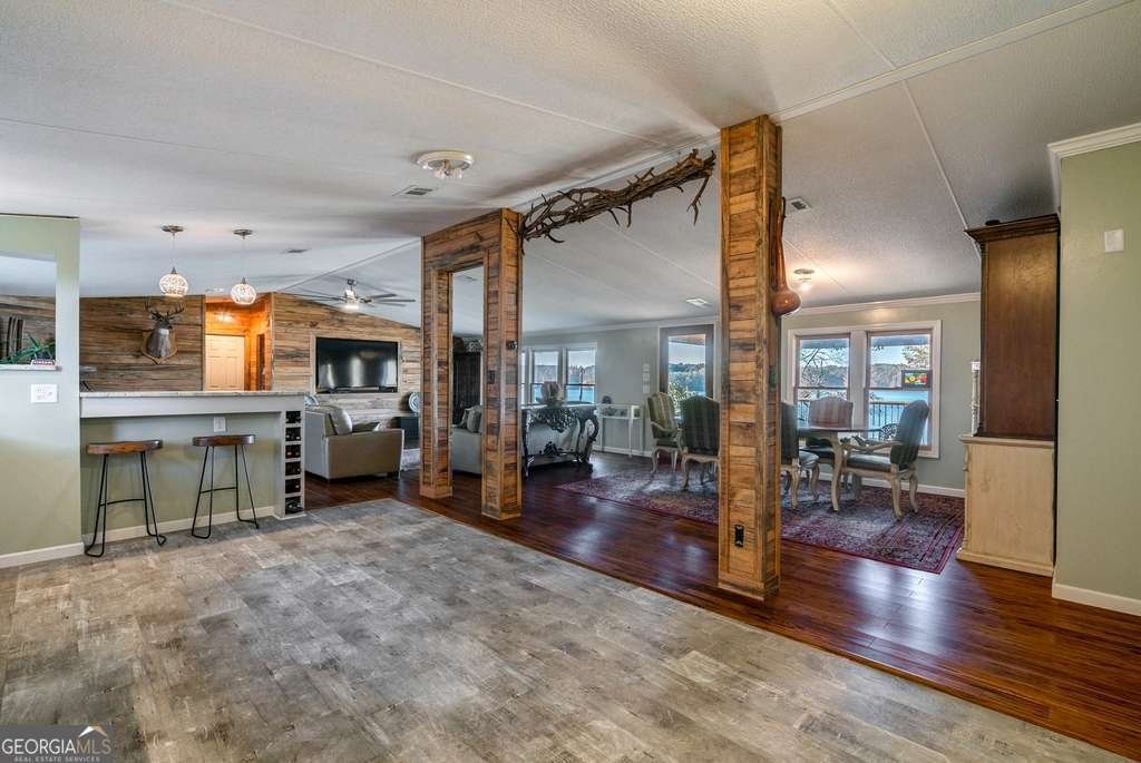 175 Evans Drive Bogart - 10