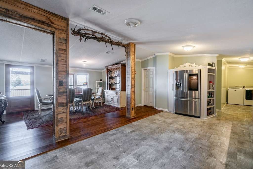 175 Evans Drive Bogart - 11