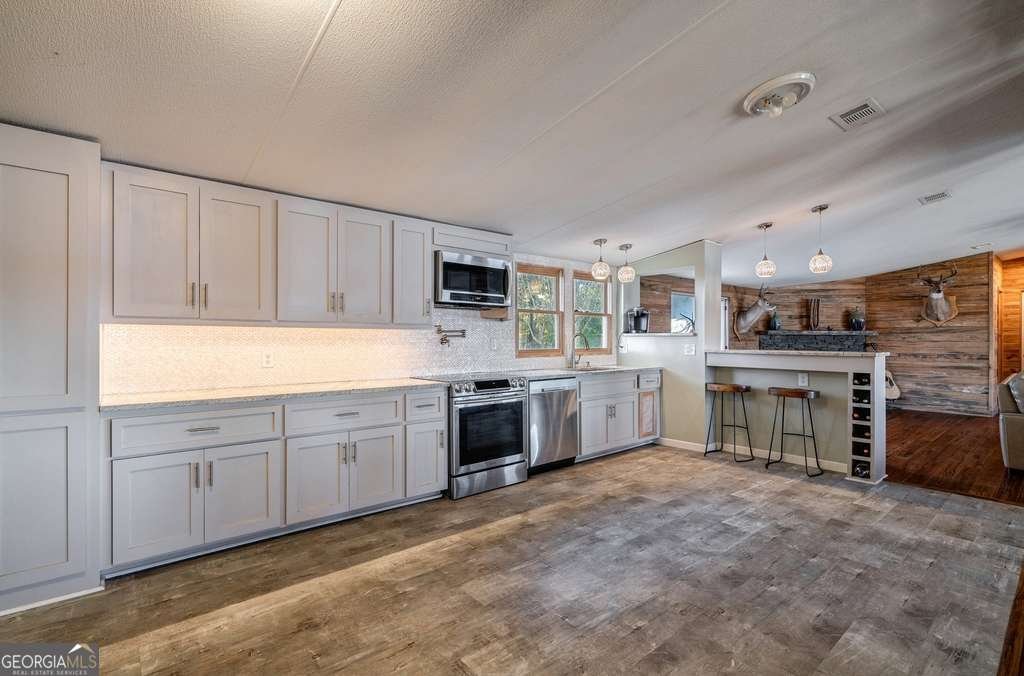 175 Evans Drive Bogart - 7