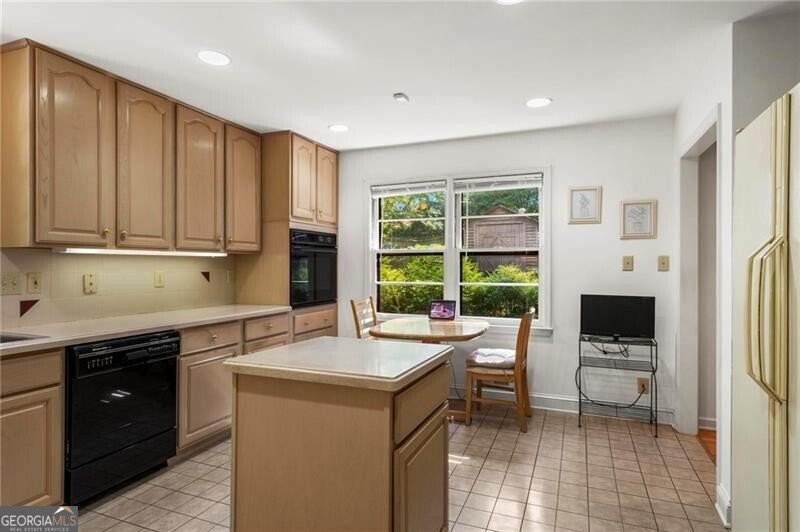 4872 Northland Drive Atlanta - 10