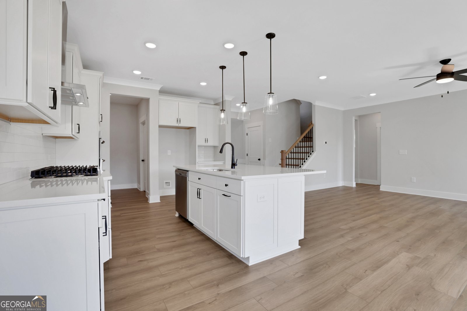 6905 Lancelot Court Flowery Branch - 17