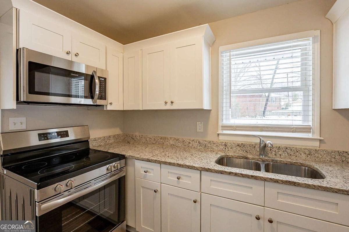 29 Oak Drive Atlanta - 3