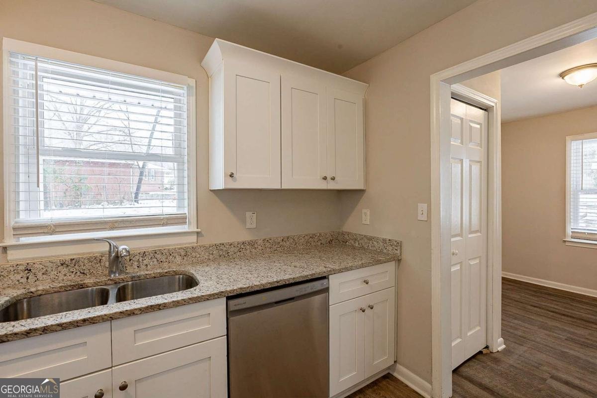 29 Oak Drive Atlanta - 4