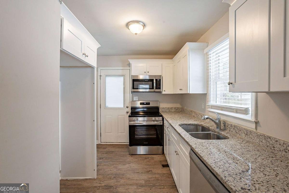 29 Oak Drive Atlanta - 5