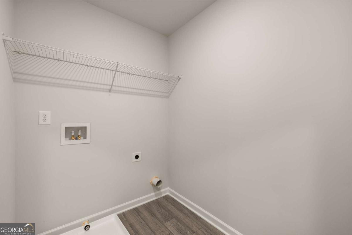 565 Abbott Court Atlanta - 34