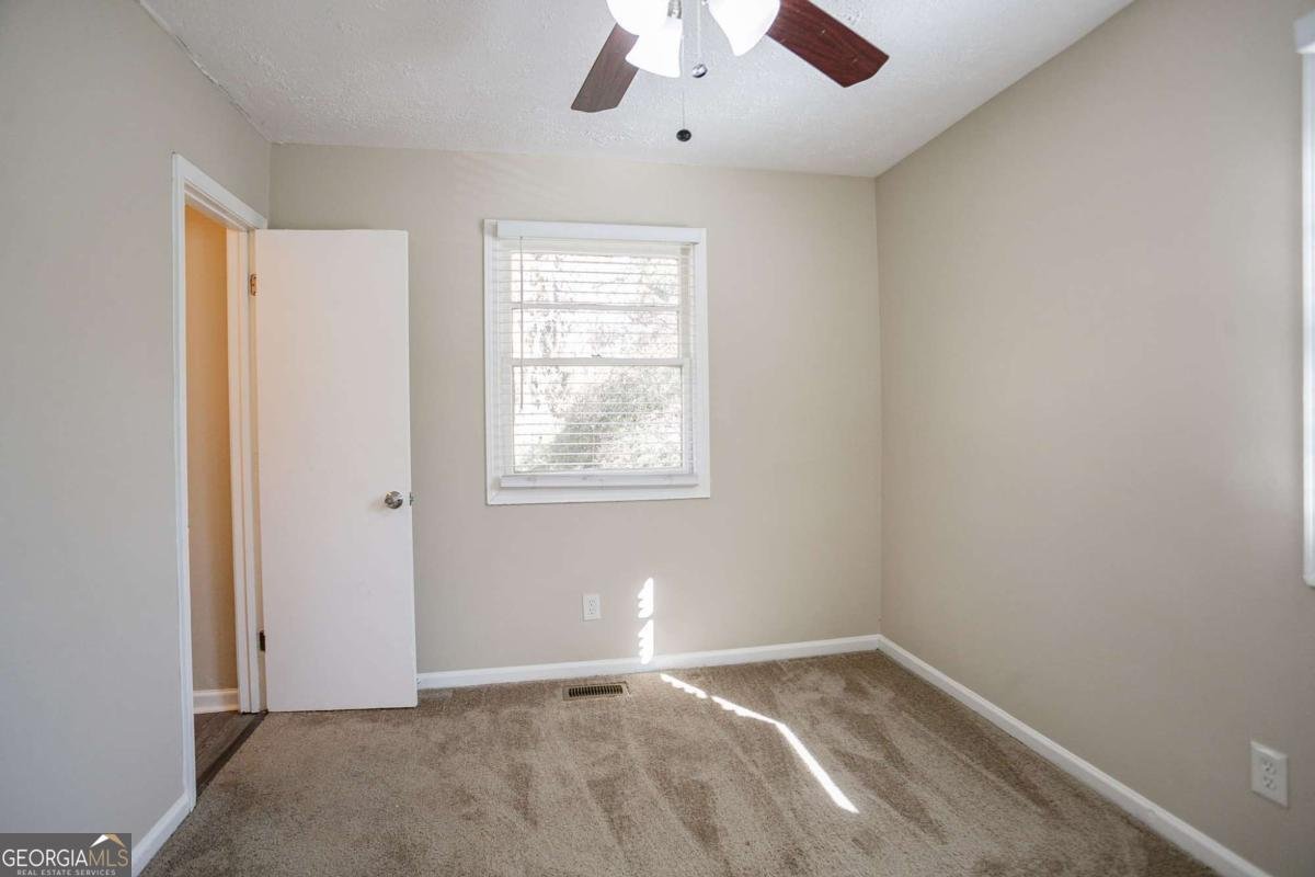 454 Oak Drive Atlanta - 19
