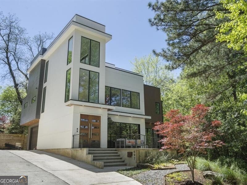 697 Kendall Street Atlanta - 3