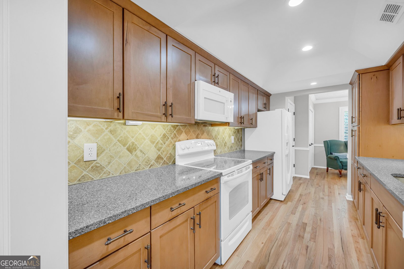 3252 Clairmont North Brookhaven - 15