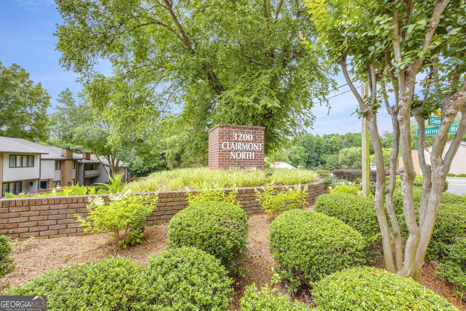 3252 Clairmont North Brookhaven - 2