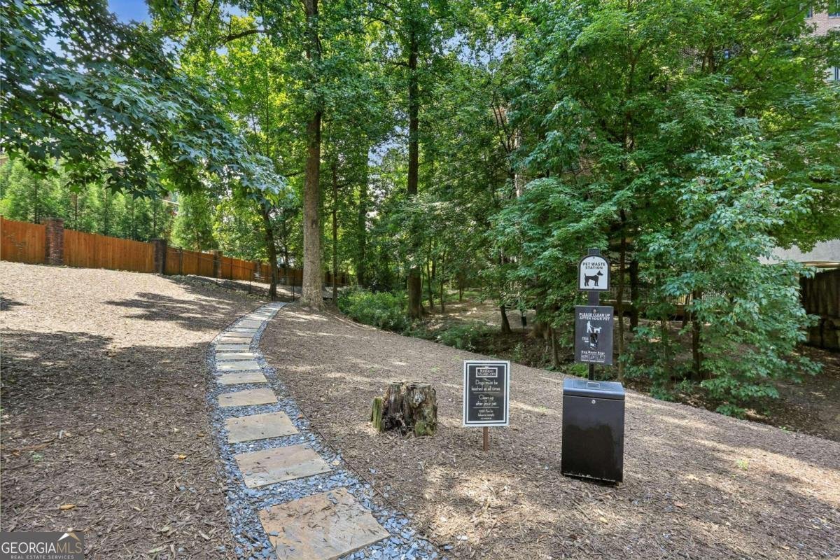 3235 Roswell Road Atlanta - 19