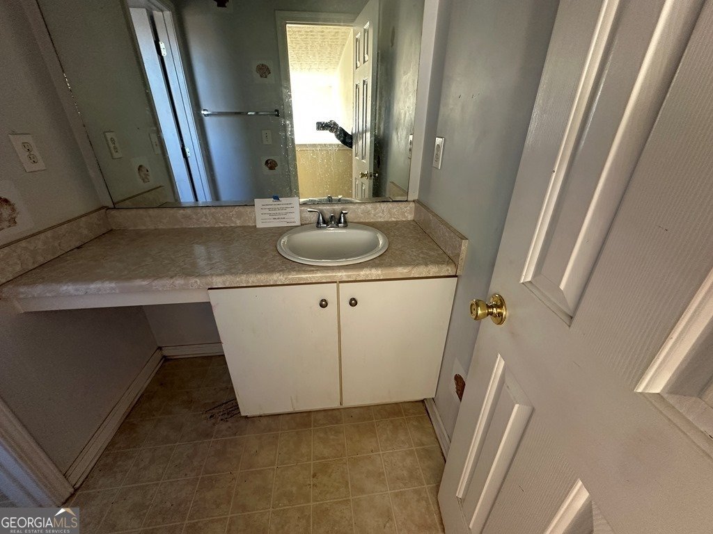 4010 Peachtree Farms Road Rex - 23