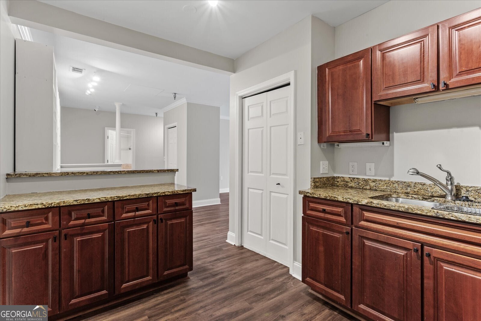 2479 Peachtree Road Atlanta - 11