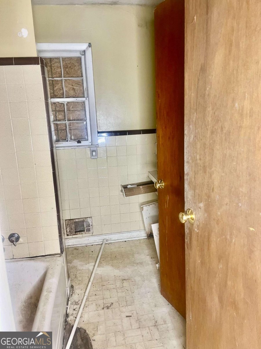 2328 COLUMBIA Drive Decatur - 14