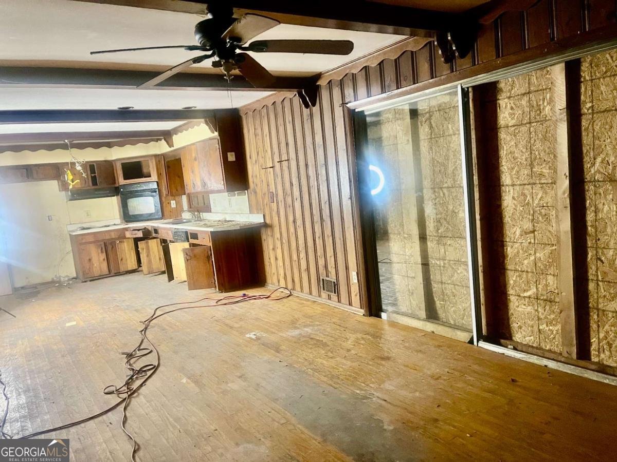 2328 COLUMBIA Drive Decatur - 7
