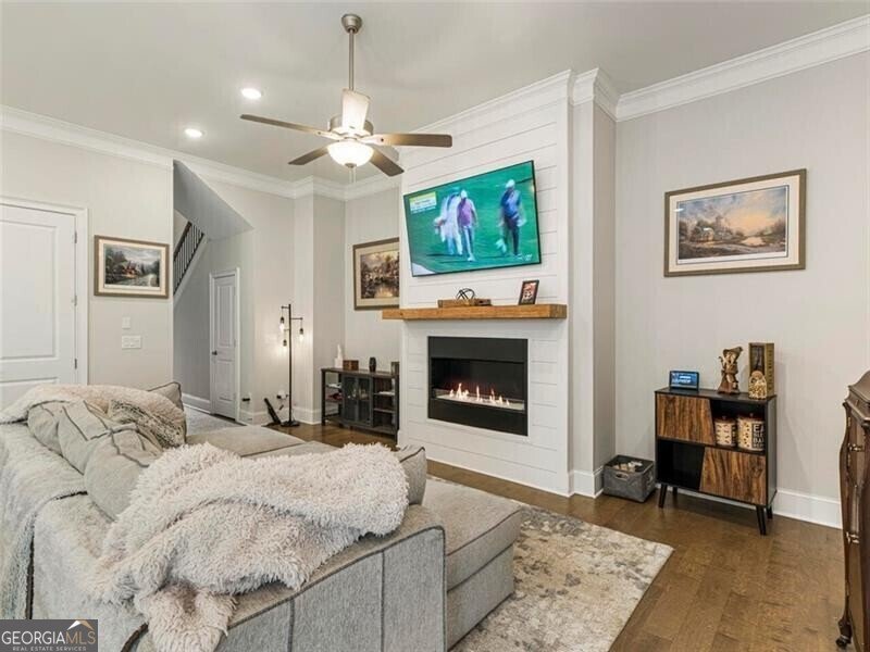 775 Stickley Oak Way Woodstock - 3