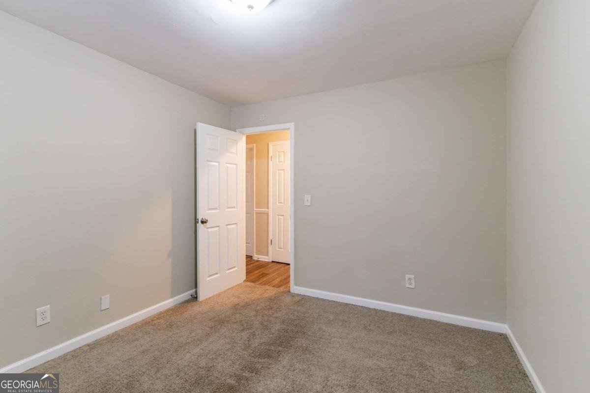929 Pine Roc Drive Stone Mountain - 6