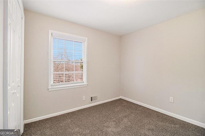 4071 WILLIAMSBURG Drive Atlanta - 21