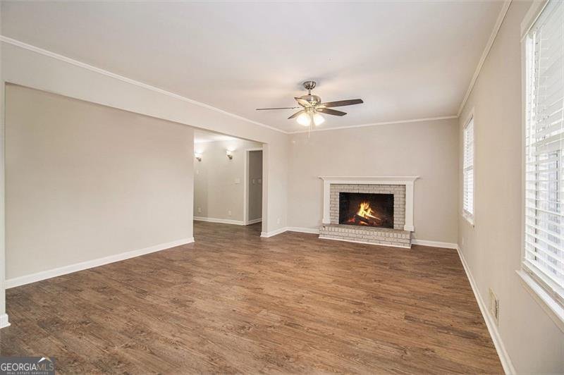 4071 WILLIAMSBURG Drive Atlanta - 5