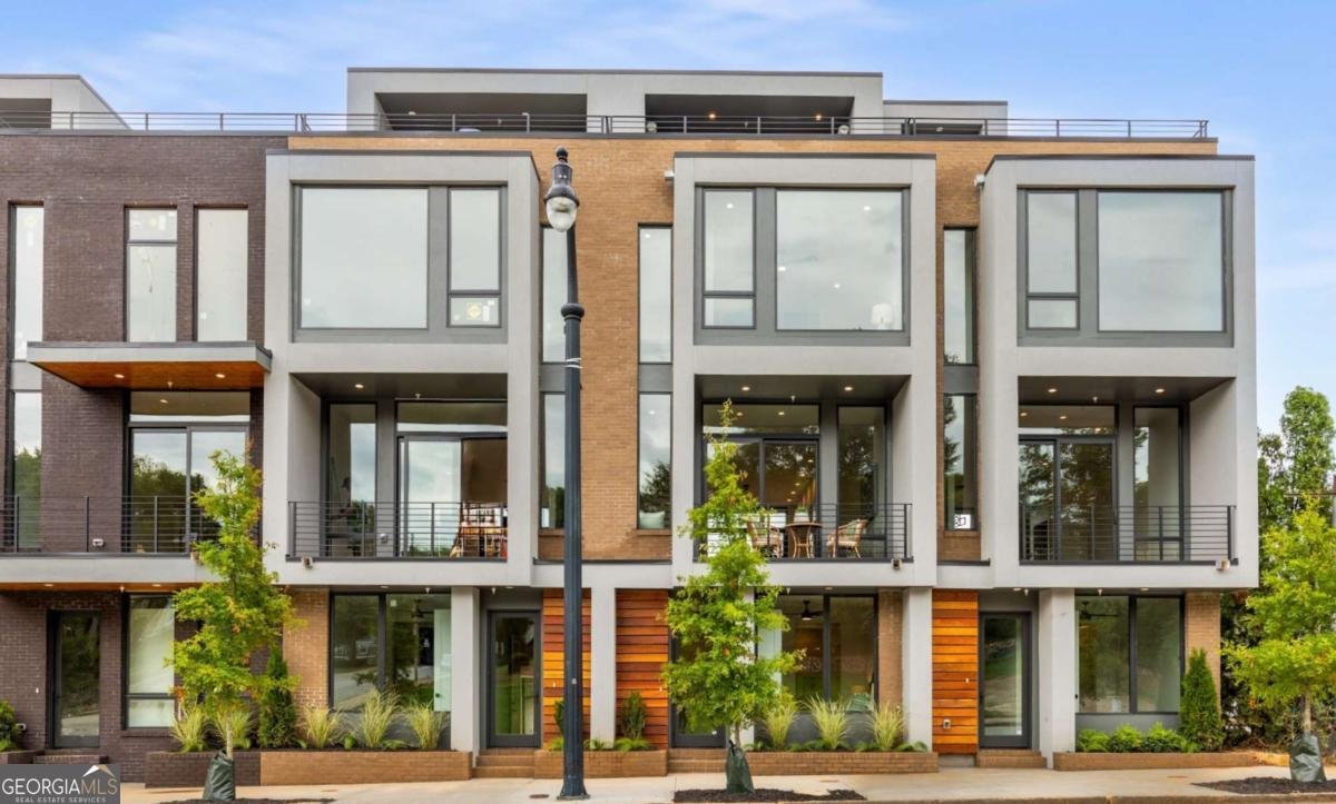 105 Georgia Avenue Atlanta - 1
