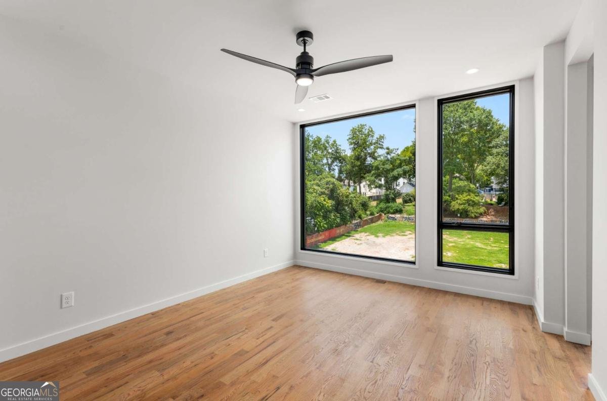 105 Georgia Avenue Atlanta - 11