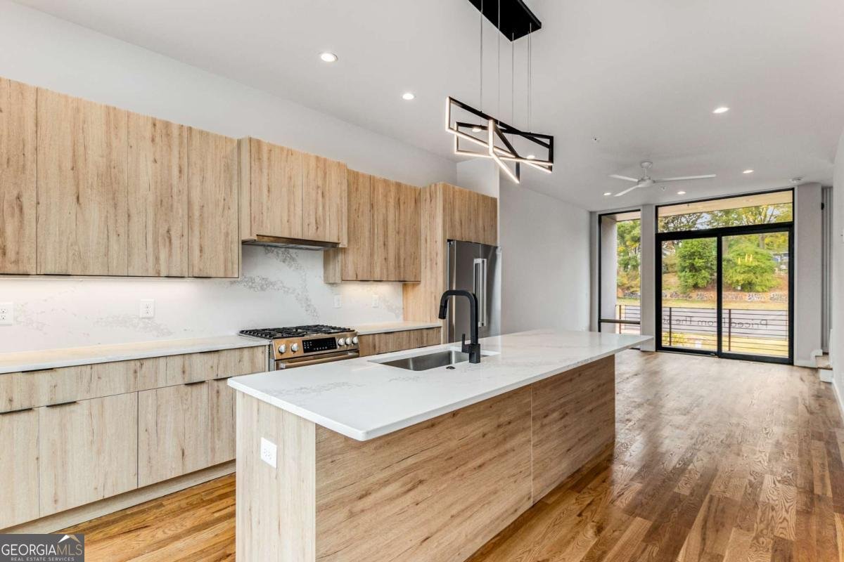 105 Georgia Avenue Atlanta - 6