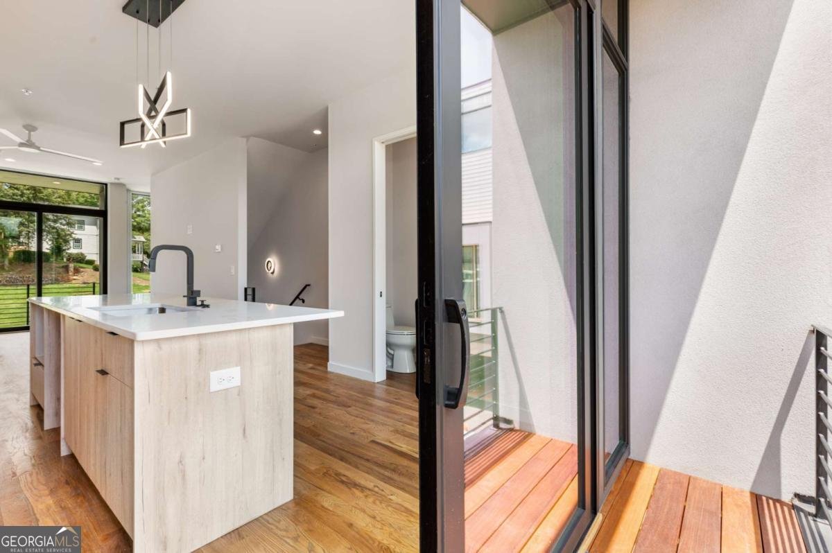 105 Georgia Avenue Atlanta - 8