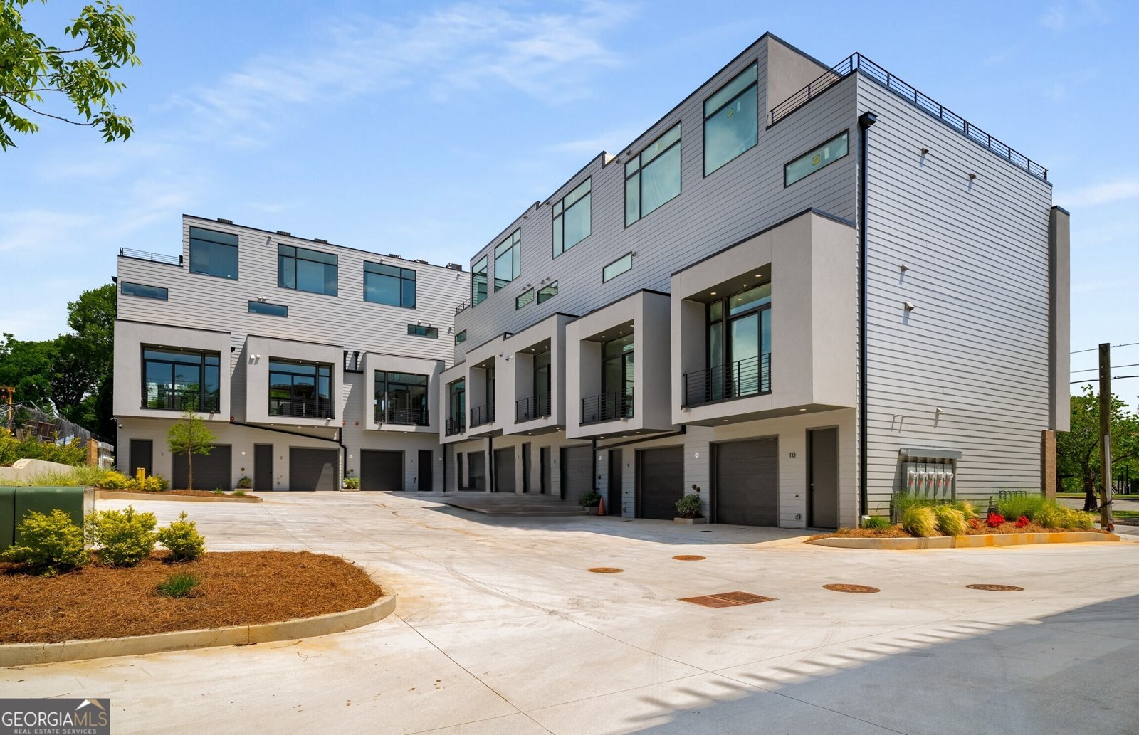 105 Georgia Avenue Atlanta - 33