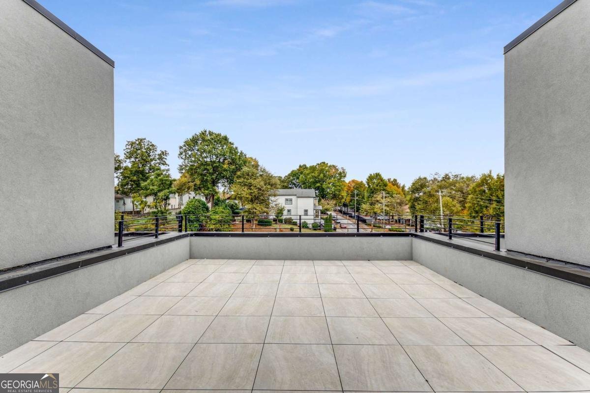 105 Georgia Avenue Atlanta - 19