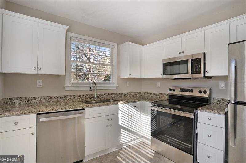 1761 DERRILL Drive Decatur - 7