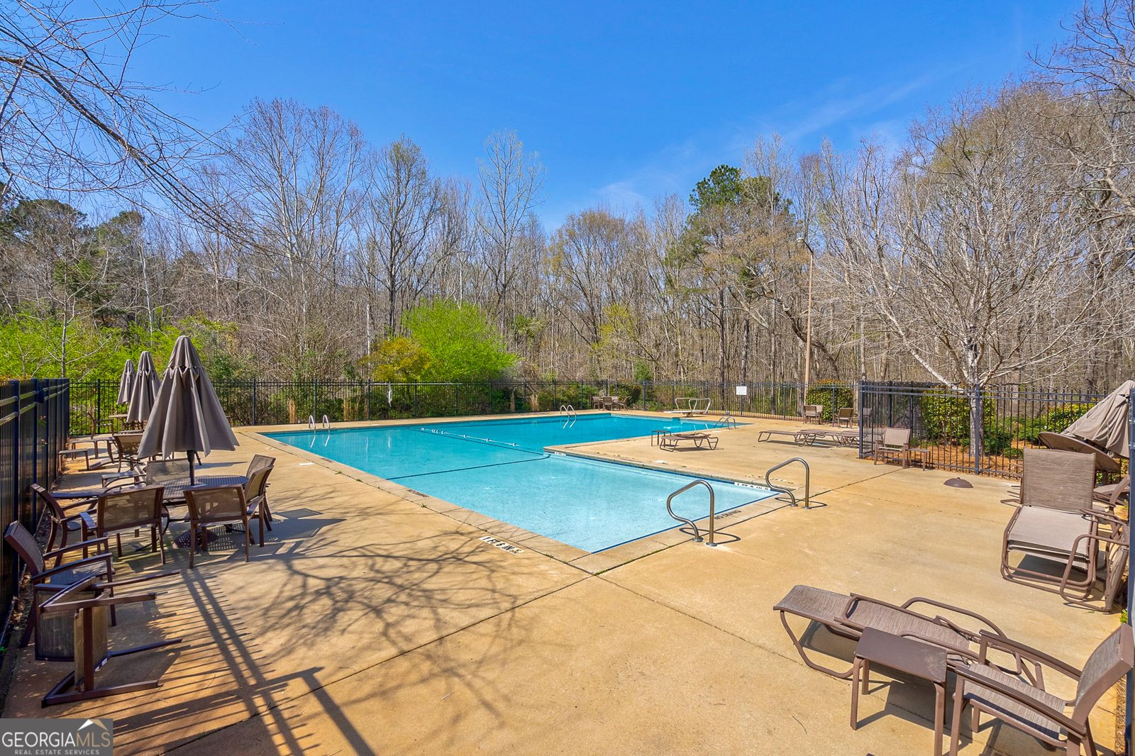 1231 Scarlet Oak Circle Athens - 44