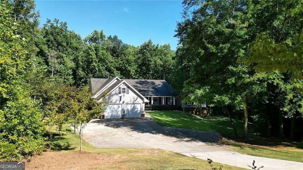 4692 Yeager Road Douglasville - 68
