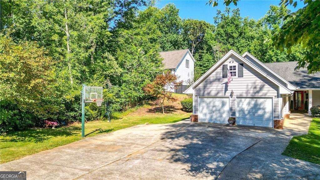 4692 Yeager Road Douglasville - 71