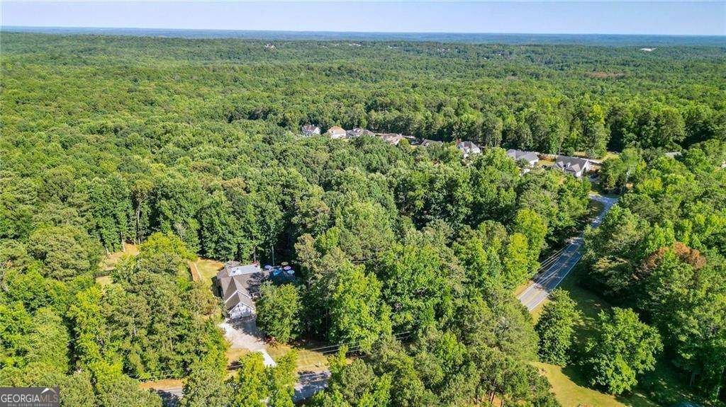 4692 Yeager Road Douglasville - 76