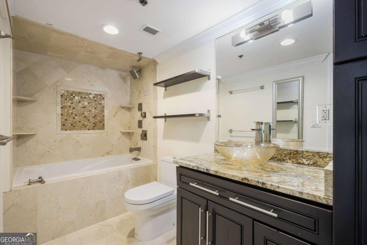2870 Pharr Court South Atlanta - 20
