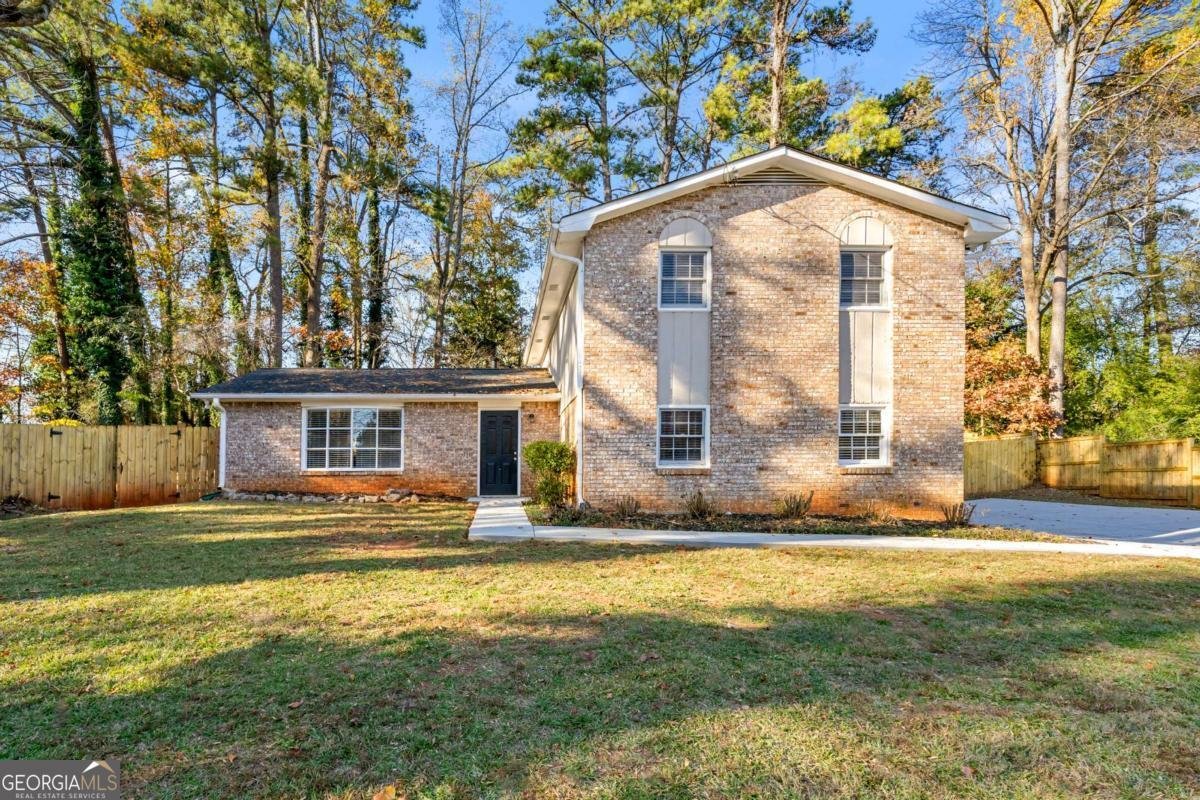 5533 Wind Drive Lilburn - 1