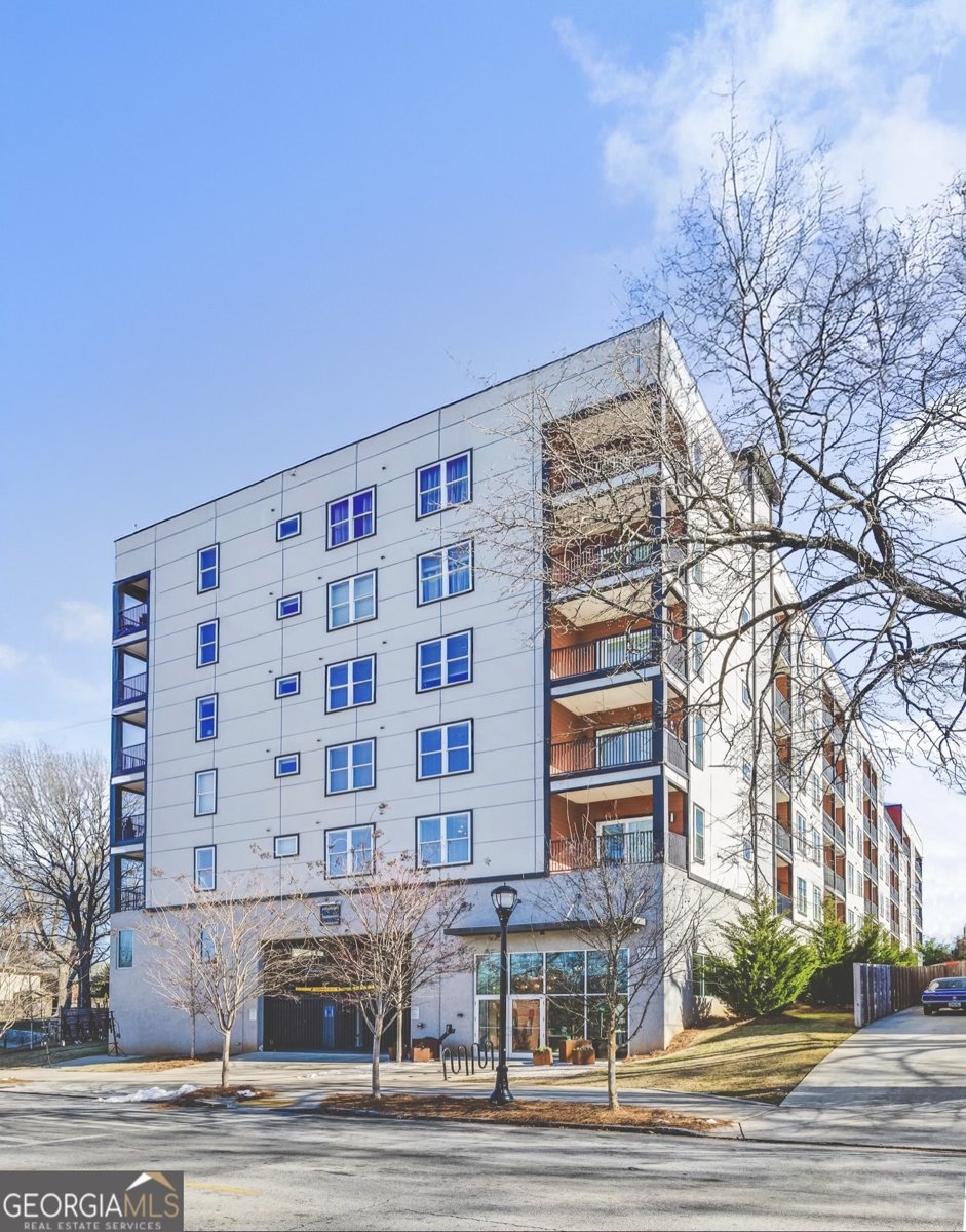 525 Parkway Drive Atlanta - 1