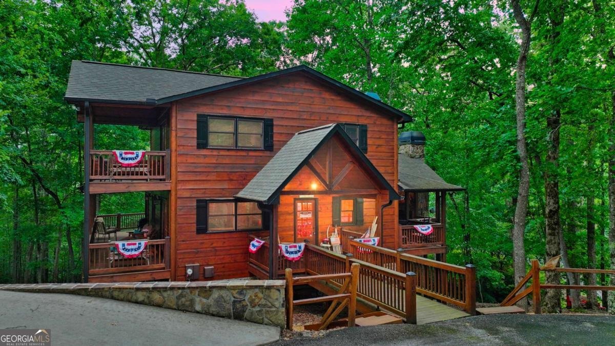 100 Arbor Way Blue Ridge - 48