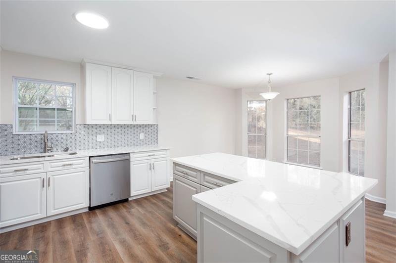 4100 CHANTICLEER Drive Kennesaw - 11