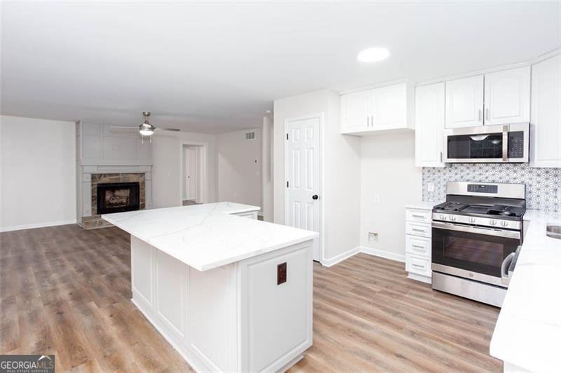 4100 CHANTICLEER Drive Kennesaw - 13