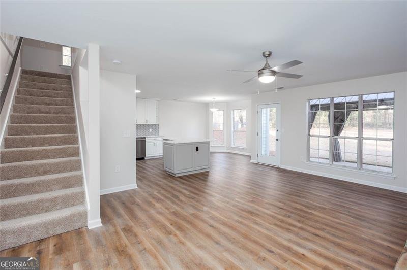 4100 CHANTICLEER Drive Kennesaw - 5