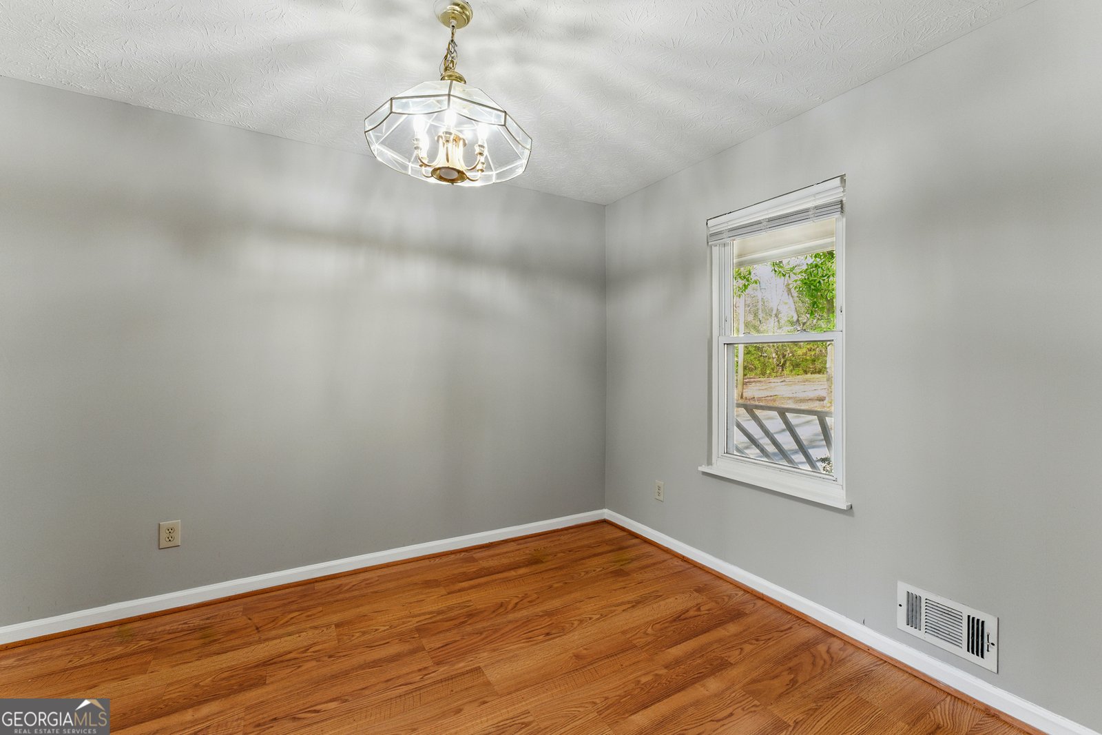633 Westbridge Road Fayetteville - 11