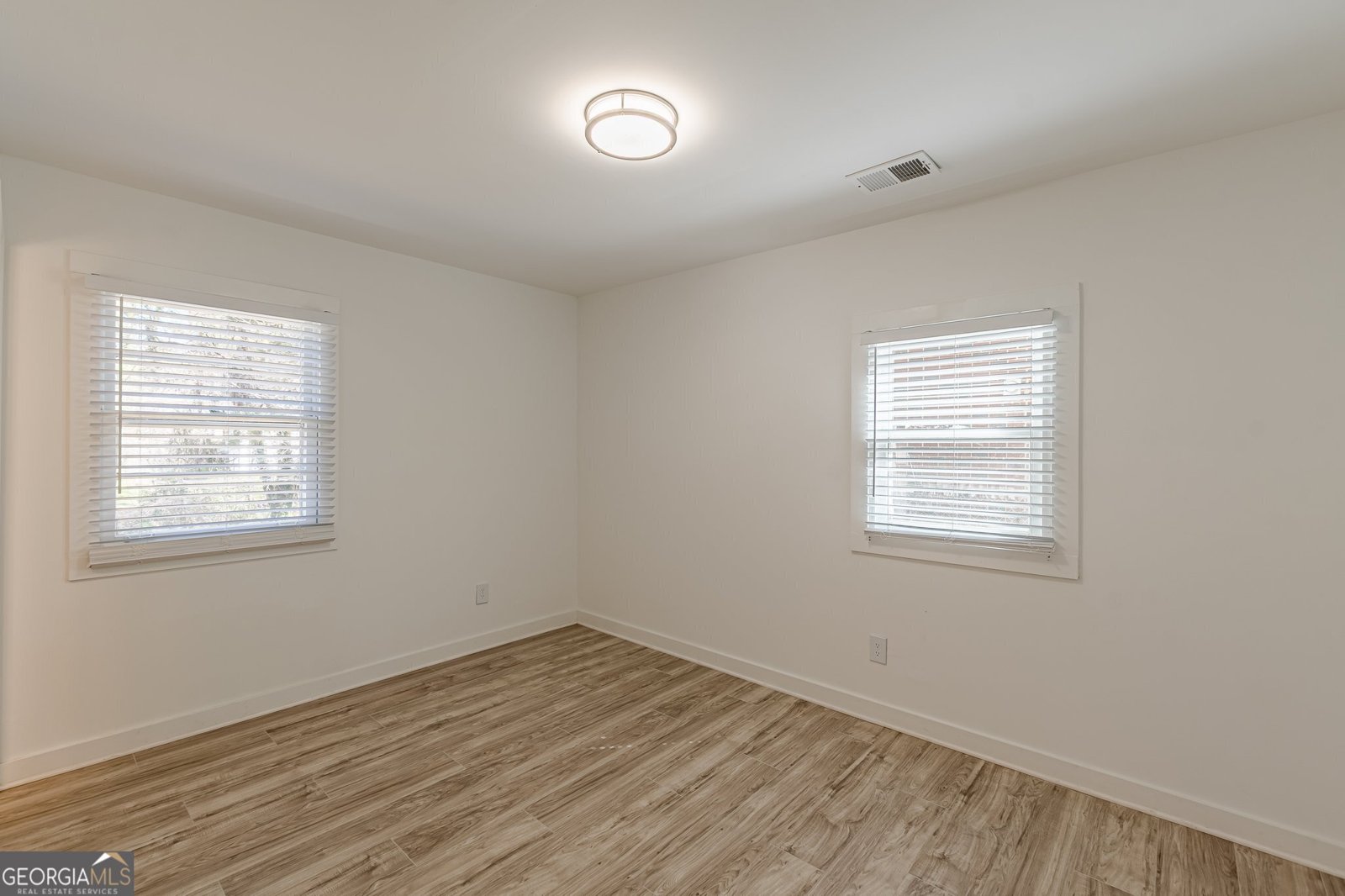 2649 Santa Barbara Drive Atlanta - 26