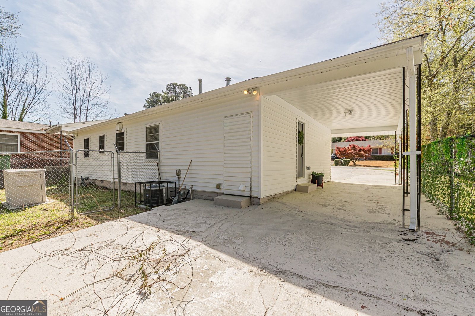 2649 Santa Barbara Drive Atlanta - 34