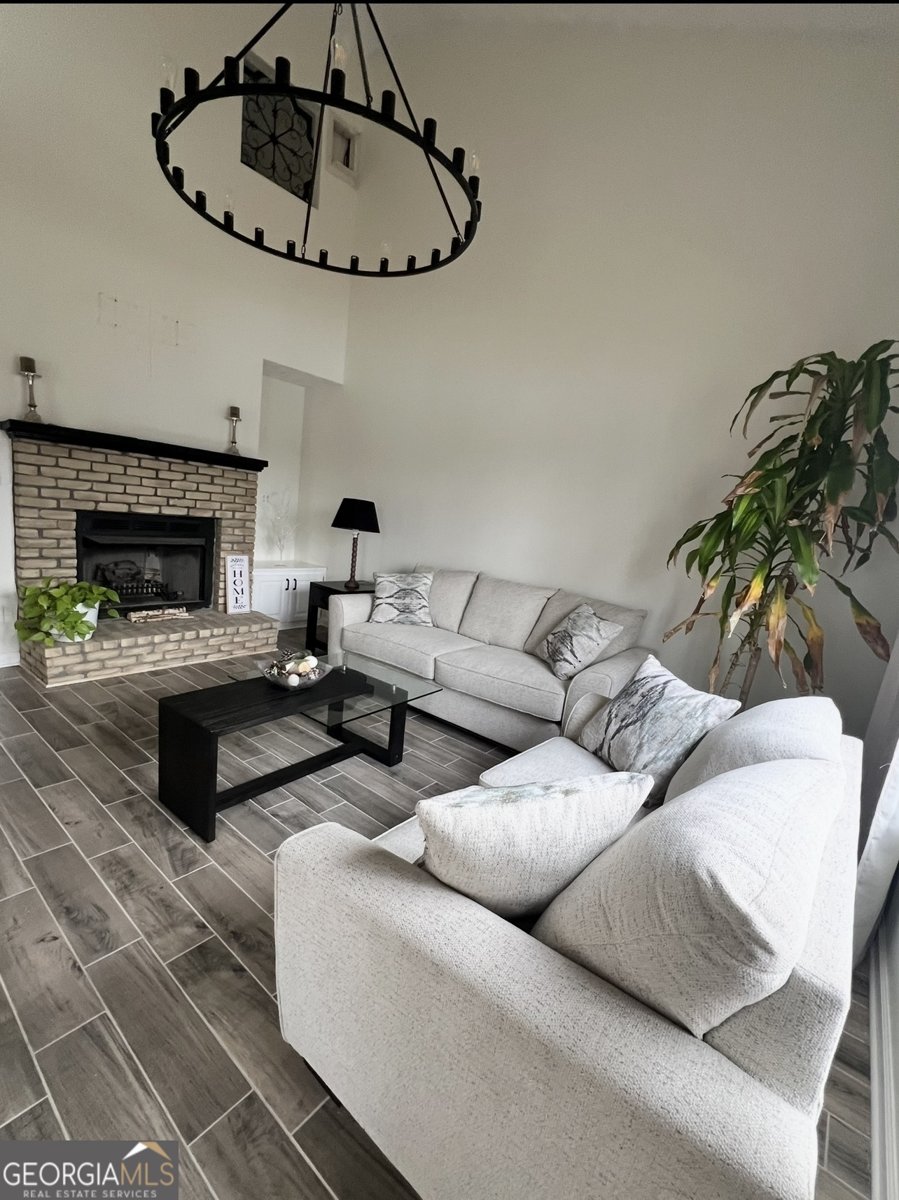 148 Stewart Lane Griffin - 3
